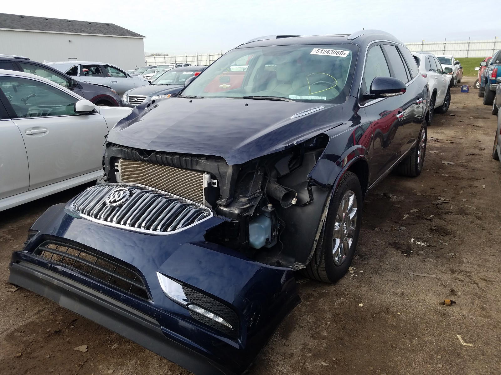 Photo 2 from auction – 2015 BUICK ENCLAVE with VIN 5GAKVBKD5FJ244897