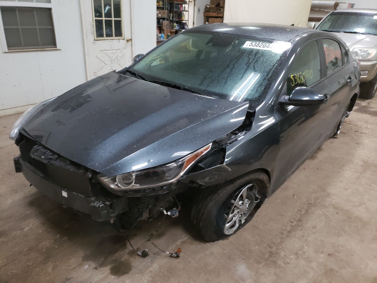 Photo 2 from auction – 2020 KIA FORTE FE with VIN 3KPF24AD4LE159127