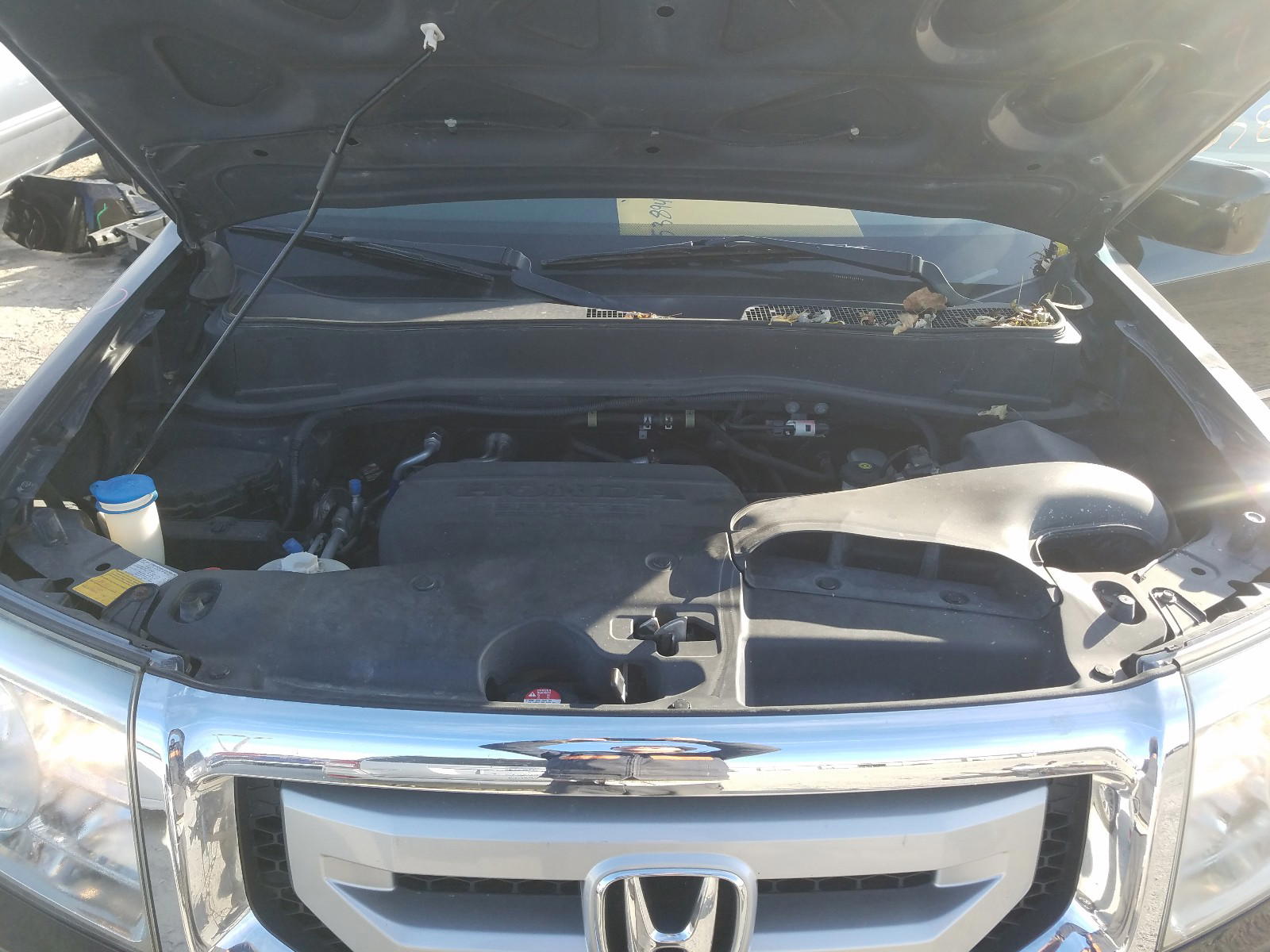 Photo 7 from auction – 2011 HONDA PILOT EXL with VIN 5FNYF4H5XBB052264