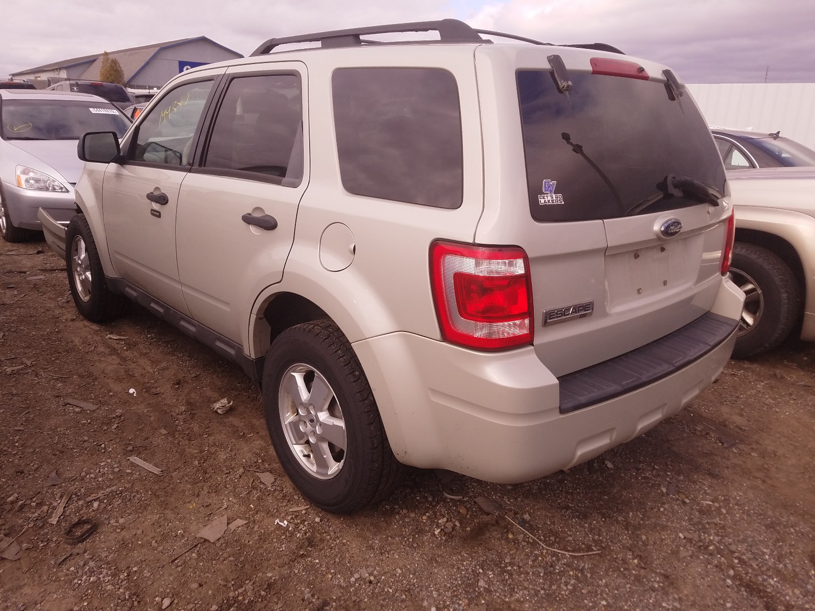 Photo 3 from auction – 2009 FORD ESCAPE XLT with VIN 1FMCU03G29KA64032
