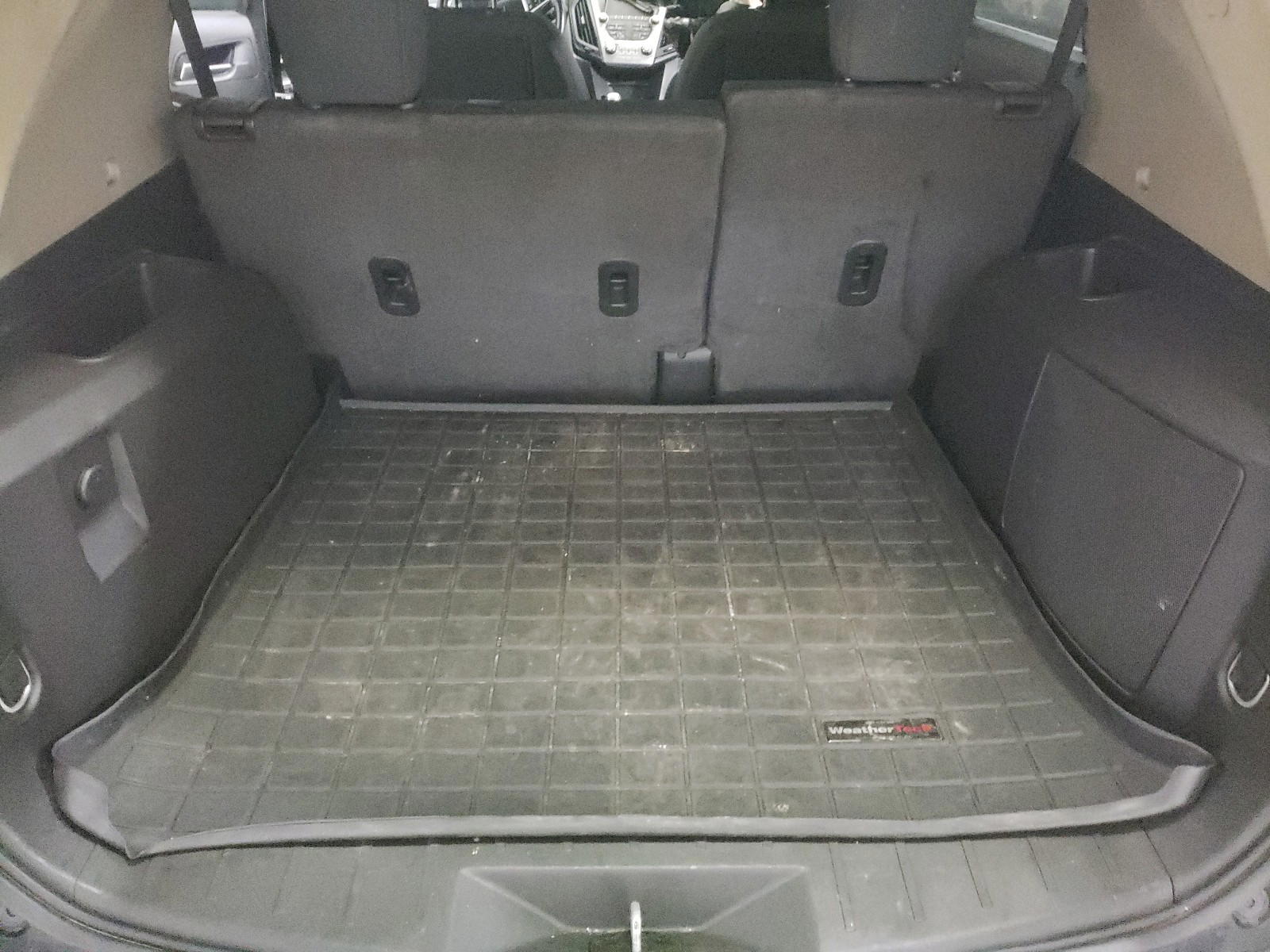 Photo 9 from auction – 2014 CHEVROLET EQUINOX LT with VIN 2GNFLFEK1E6225581