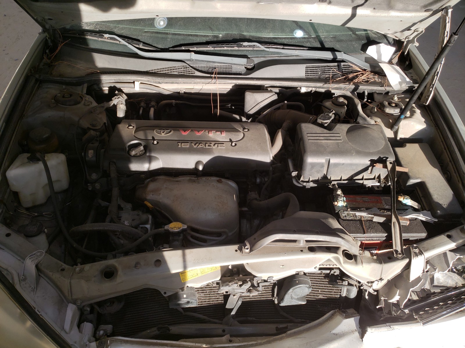 Photo 7 from auction – 2002 TOYOTA CAMRY LE with VIN 4T1BE32K82U062313