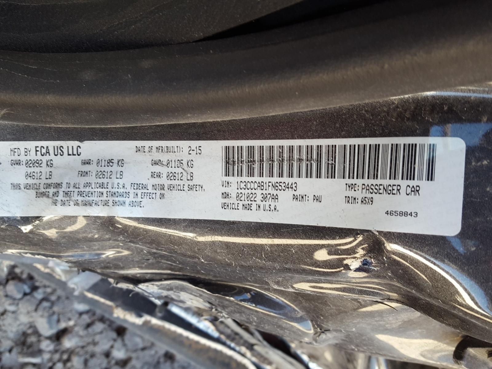 Photo 10 from auction – 2015 CHRYSLER 200 LIMITE with VIN 1C3CCCAB1FN653443