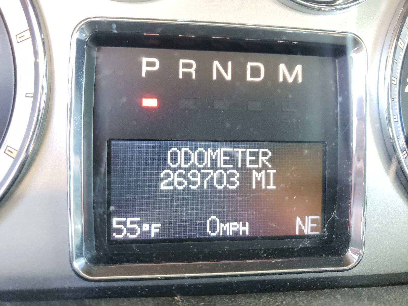 Photo 8 from auction – 2009 CADILLAC ESCALADE with VIN 1GYFC23209R263585