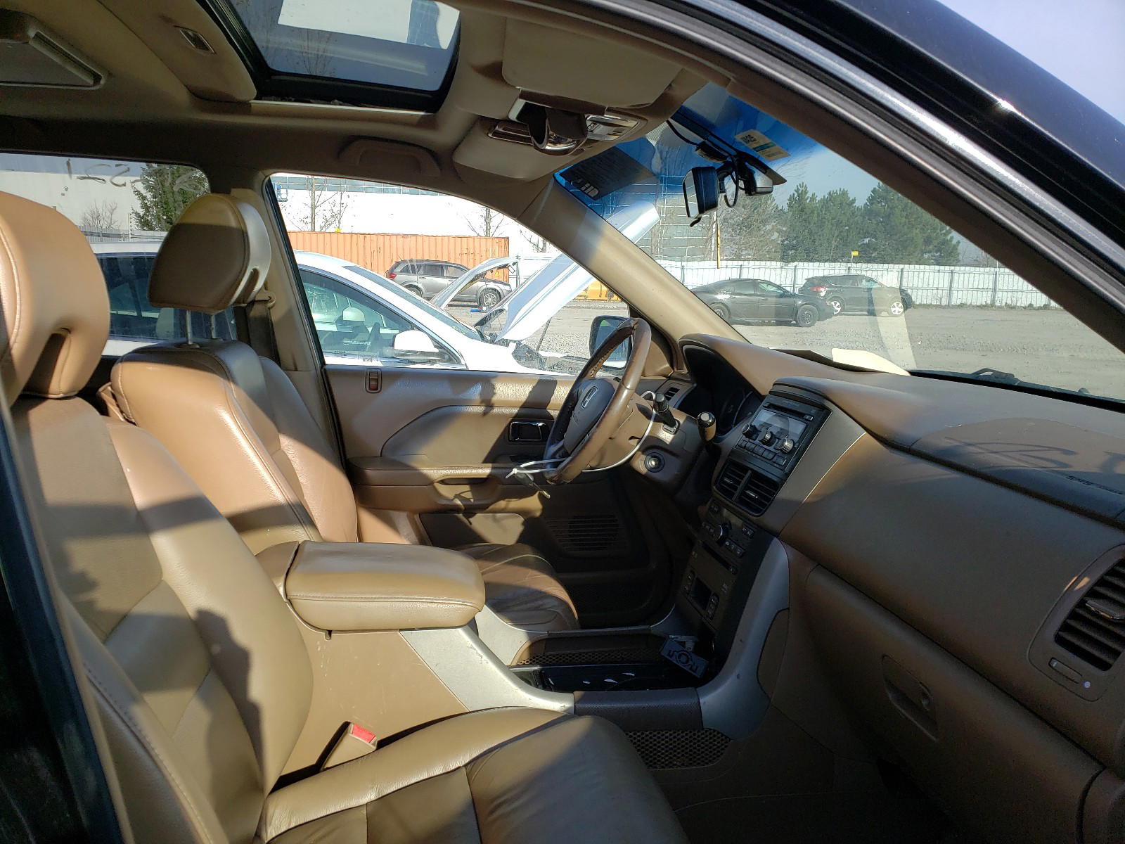 Photo 5 from auction – 2008 HONDA PILOT EXL with VIN 5FNYF18628B502134