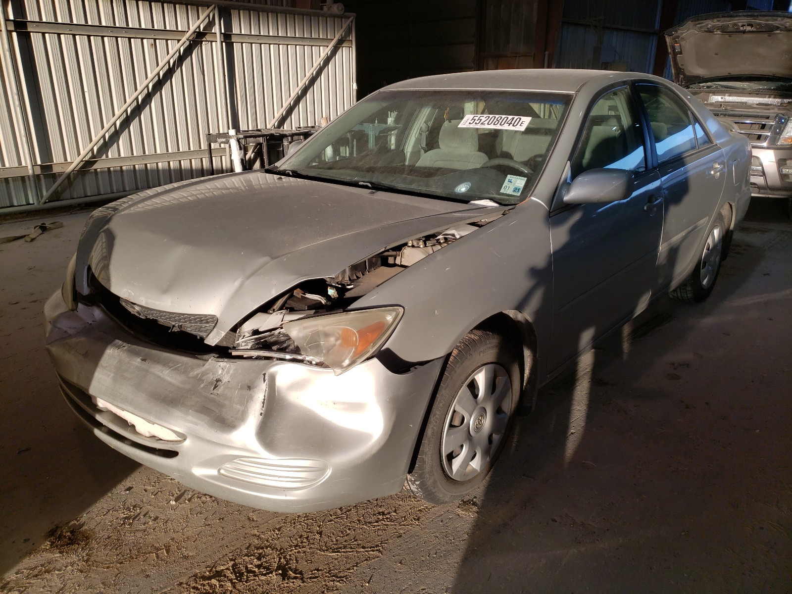 Photo 2 from auction – 2002 TOYOTA CAMRY LE with VIN 4T1BE32K82U062313