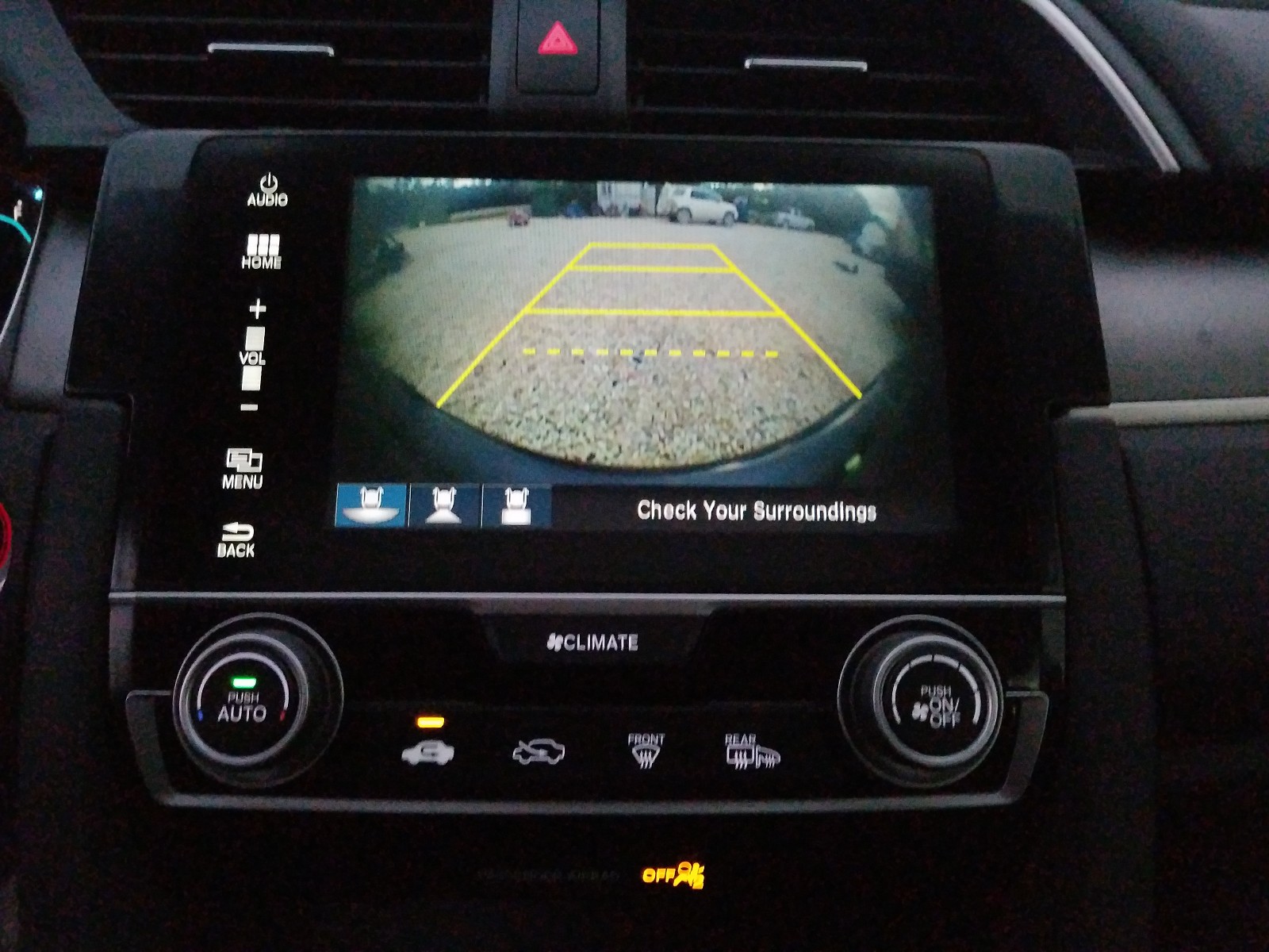 Zdjęcie 9 z aukcji – 2017 HONDA CIVIC EX z VIN 19XFC2F72HE051164