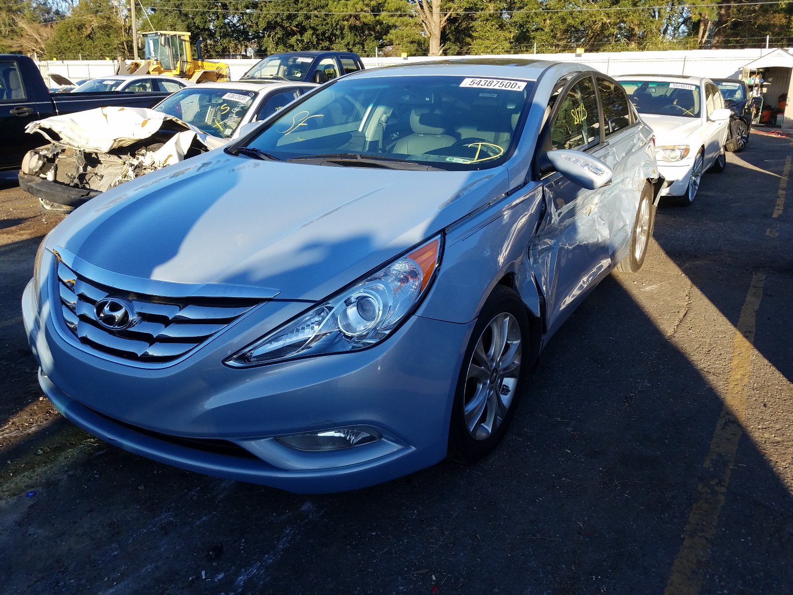 Photo 2 from auction – 2013 HYUNDAI SONATA SE with VIN 5NPEC4AC2DH519105