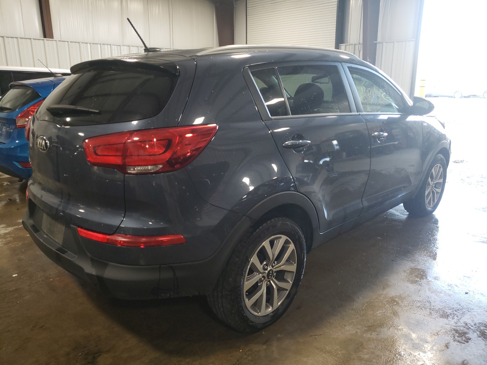 Photo 4 from auction – 2016 KIA SPORTAGE L with VIN KNDPBCAC4G7797616