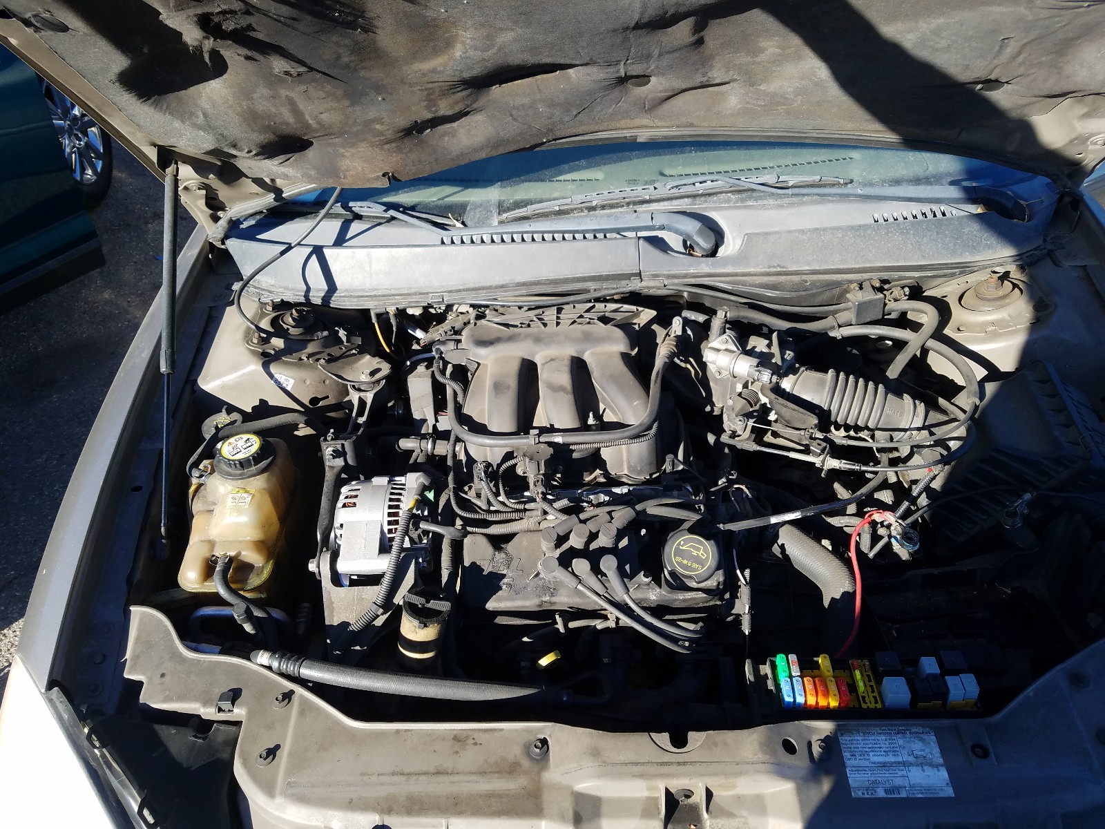Photo 7 from auction – 2006 FORD TAURUS SE with VIN 1FAFP53U66A109010