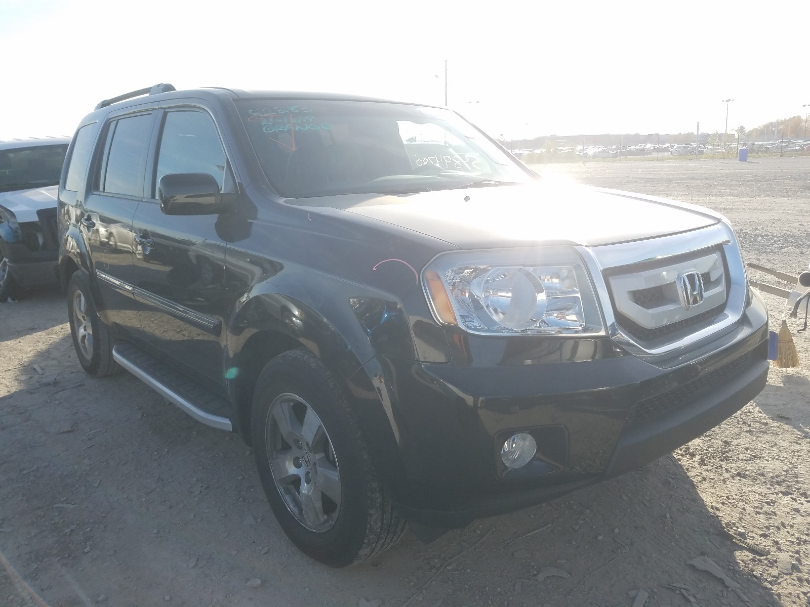 Zdjęcie 1 z aukcji – 2011 HONDA PILOT EXL z VIN 5FNYF4H5XBB052264