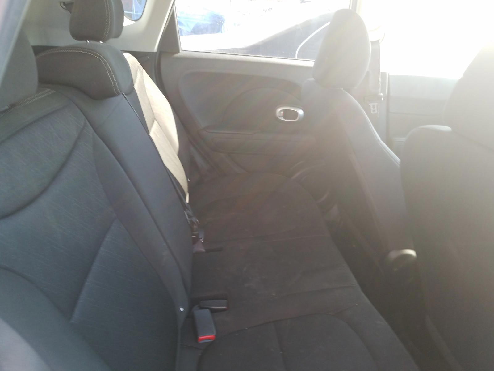 Photo 6 from auction – 2016 KIA SOUL with VIN KNDJN2A26G7247655