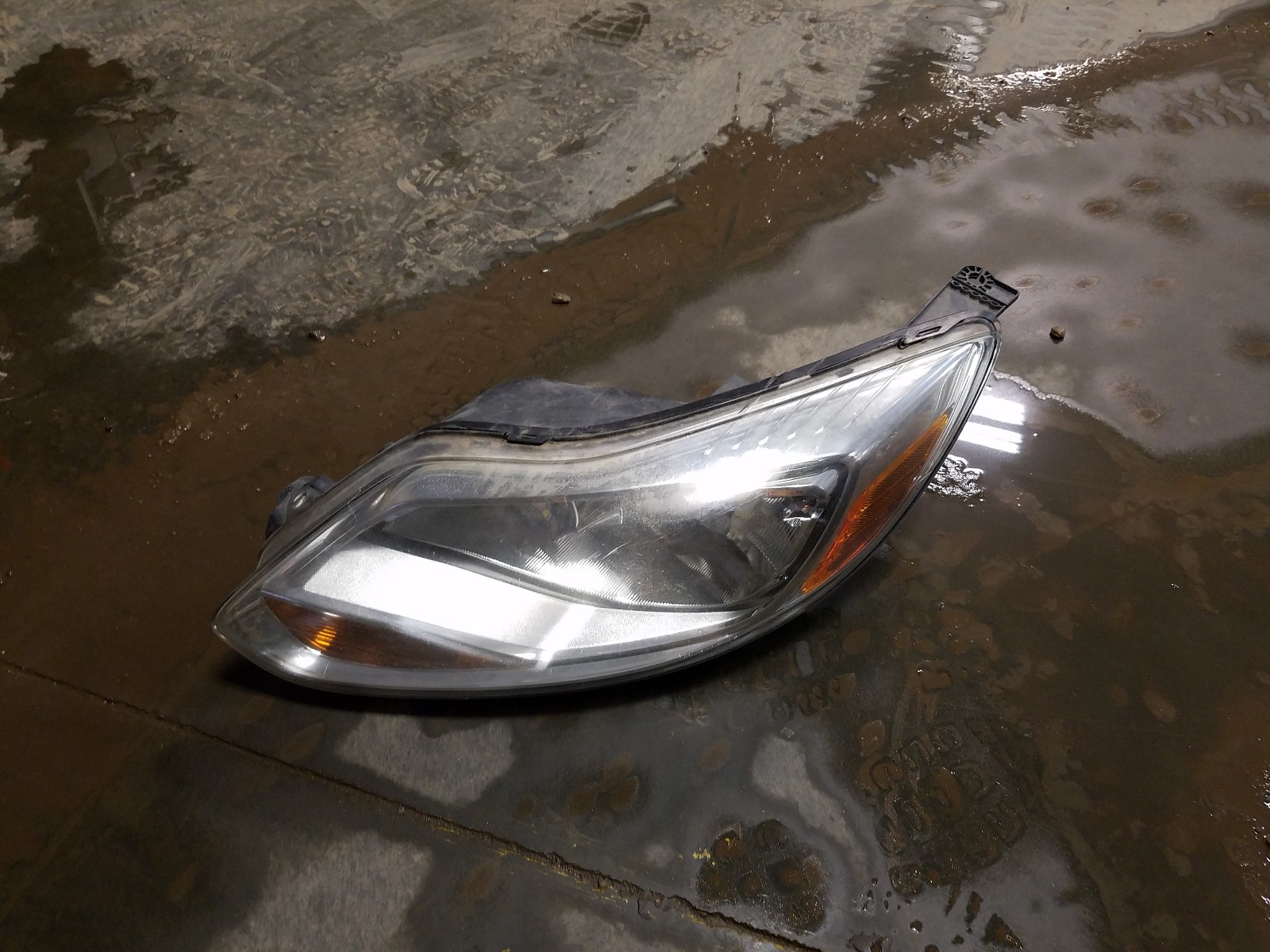 Zdjęcie 9 z aukcji – 2012 FORD FOCUS SEL z VIN 1FAHP3H2XCL316133