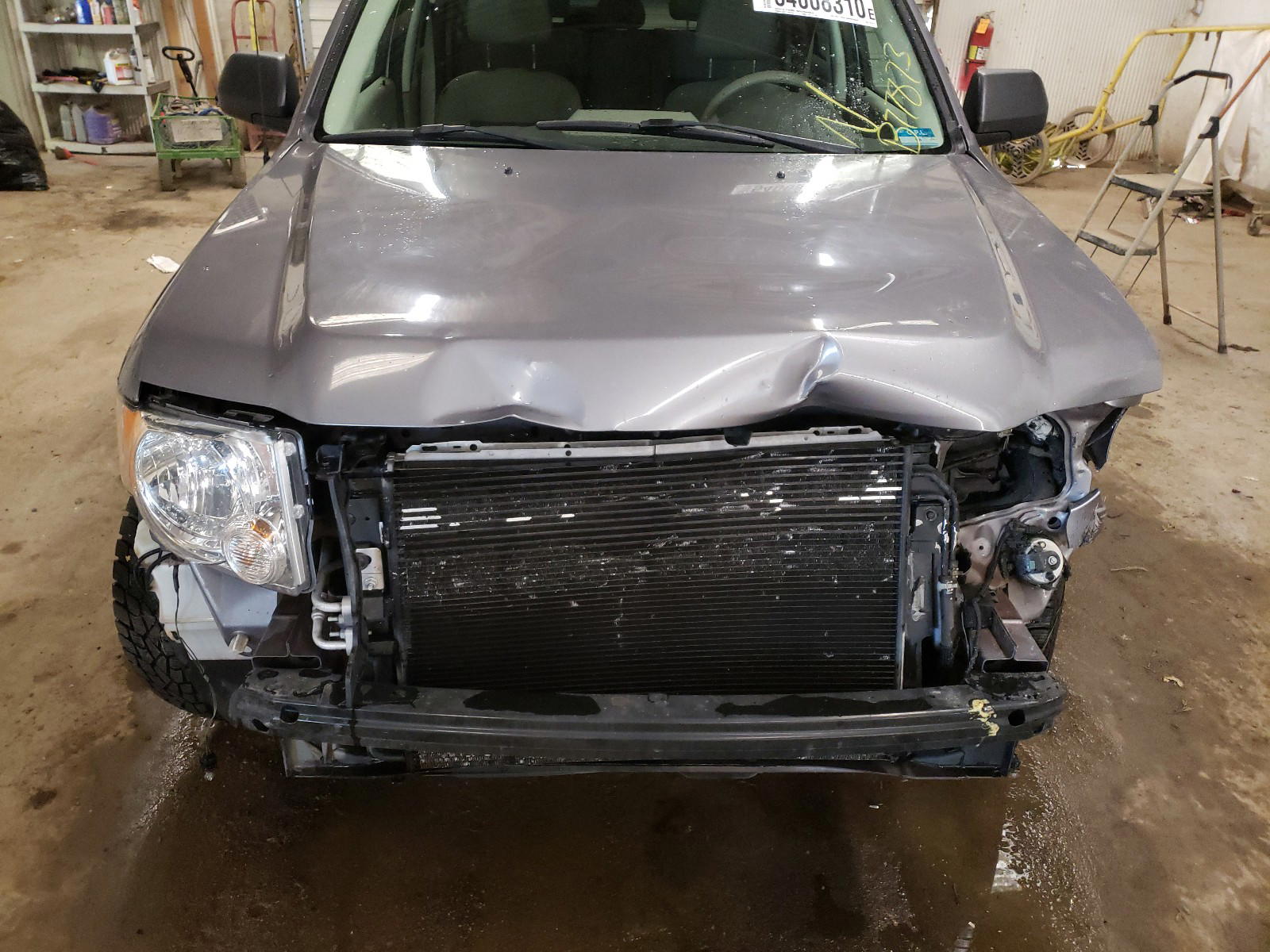 Photo 9 from auction – 2008 FORD ESCAPE XLT with VIN 1FMCU03178KB77873