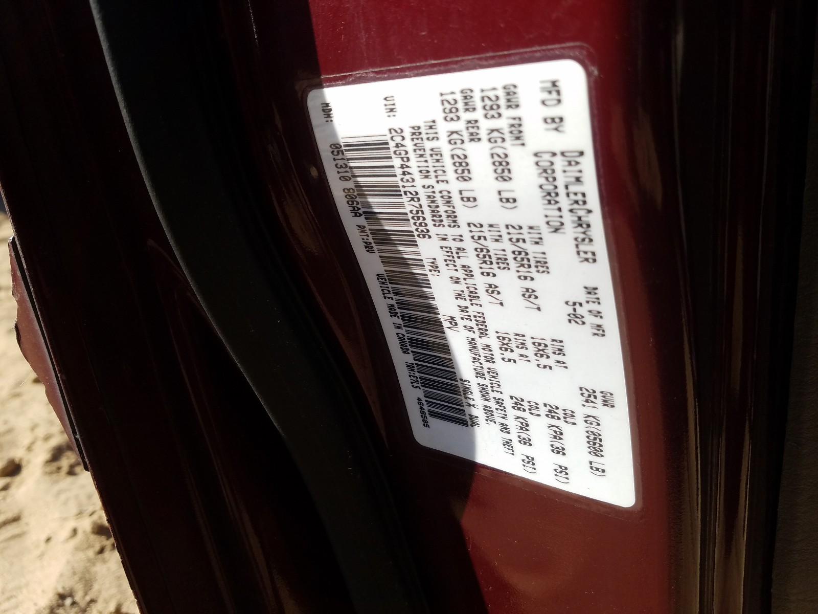 Photo 10 from auction – 2002 CHRYSLER TOWN & COU with VIN 2C4GP44312R756936