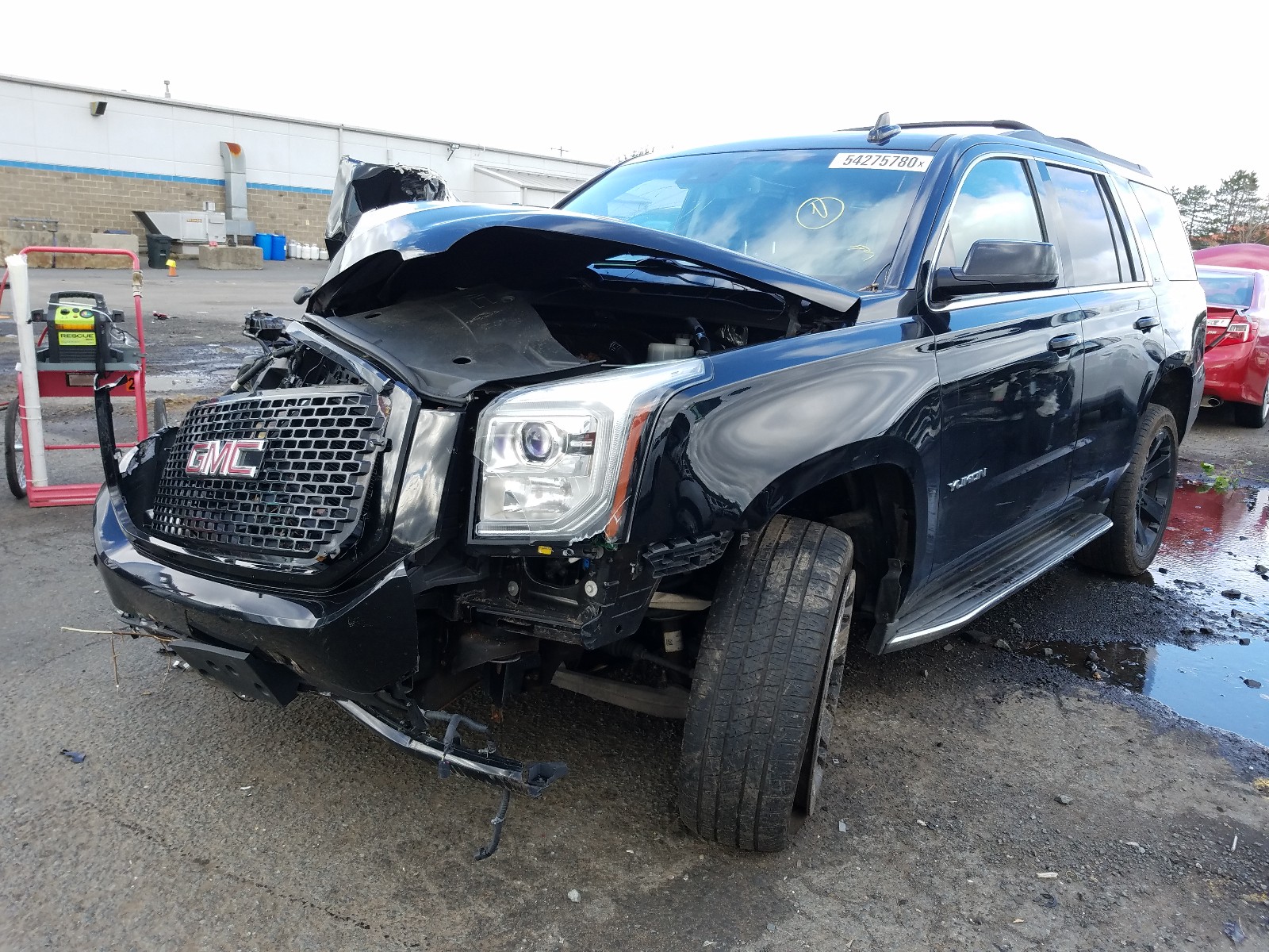 Photo 2 from auction – 2015 GMC YUKON SLT with VIN 1GKS2BKC2FR539105