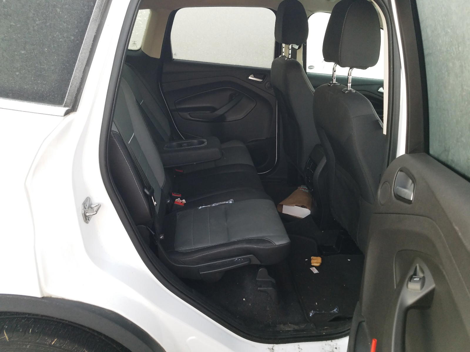 Photo 6 from auction – 2015 FORD ESCAPE SE with VIN 1FMCU0GX2FUC41740