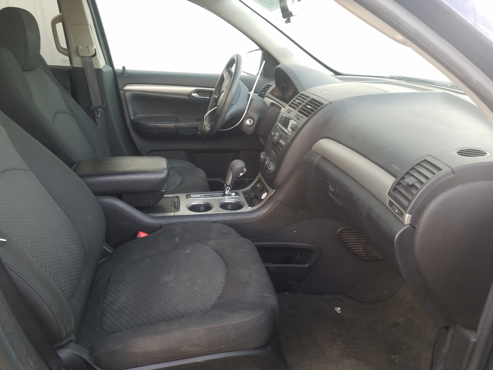 Photo 5 from auction – 2009 SATURN OUTLOOK XE with VIN 5GZEV13D19J211936