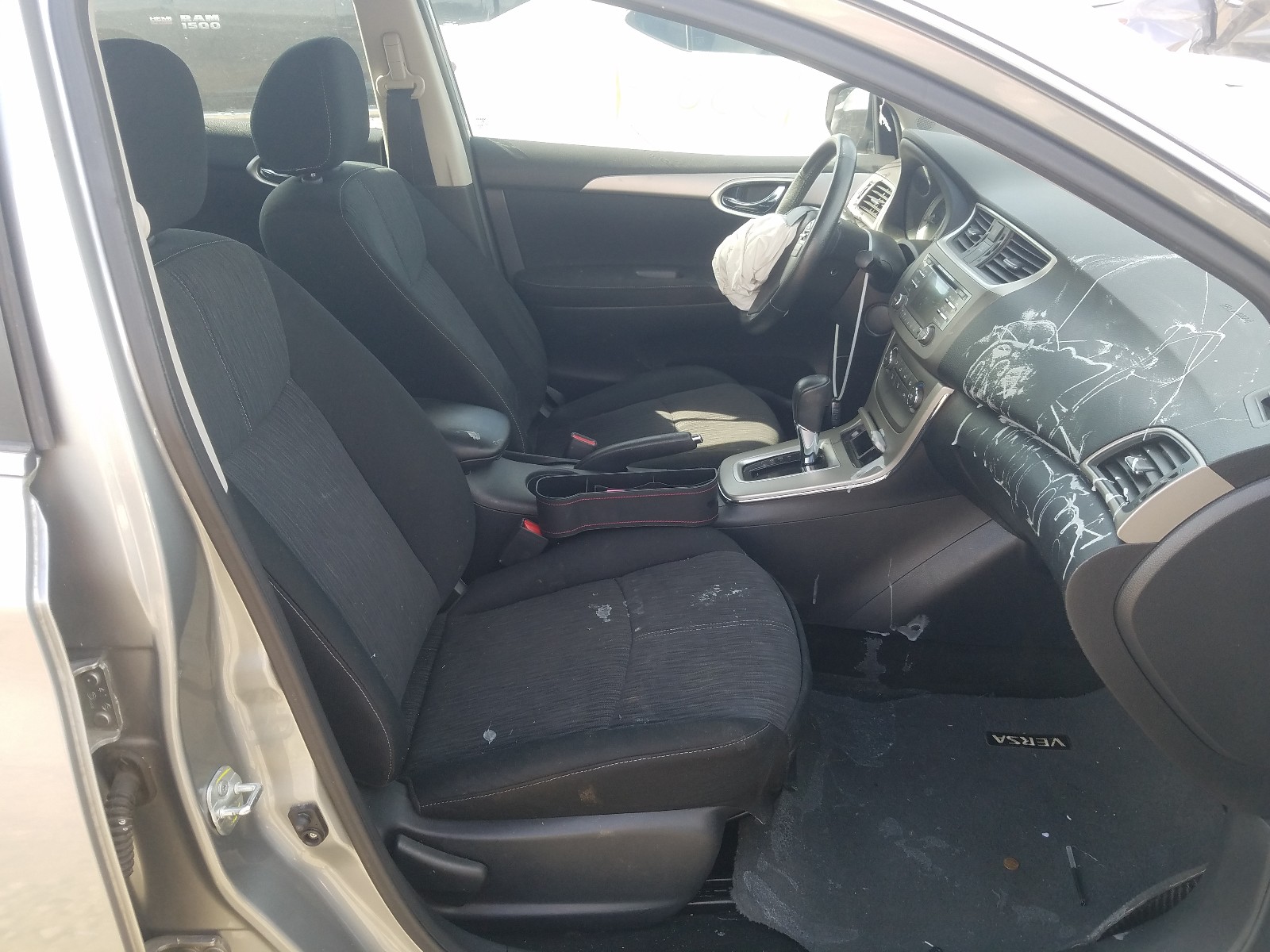 Photo 5 from auction – 2014 NISSAN SENTRA S with VIN 3N1AB7AP3EY242882