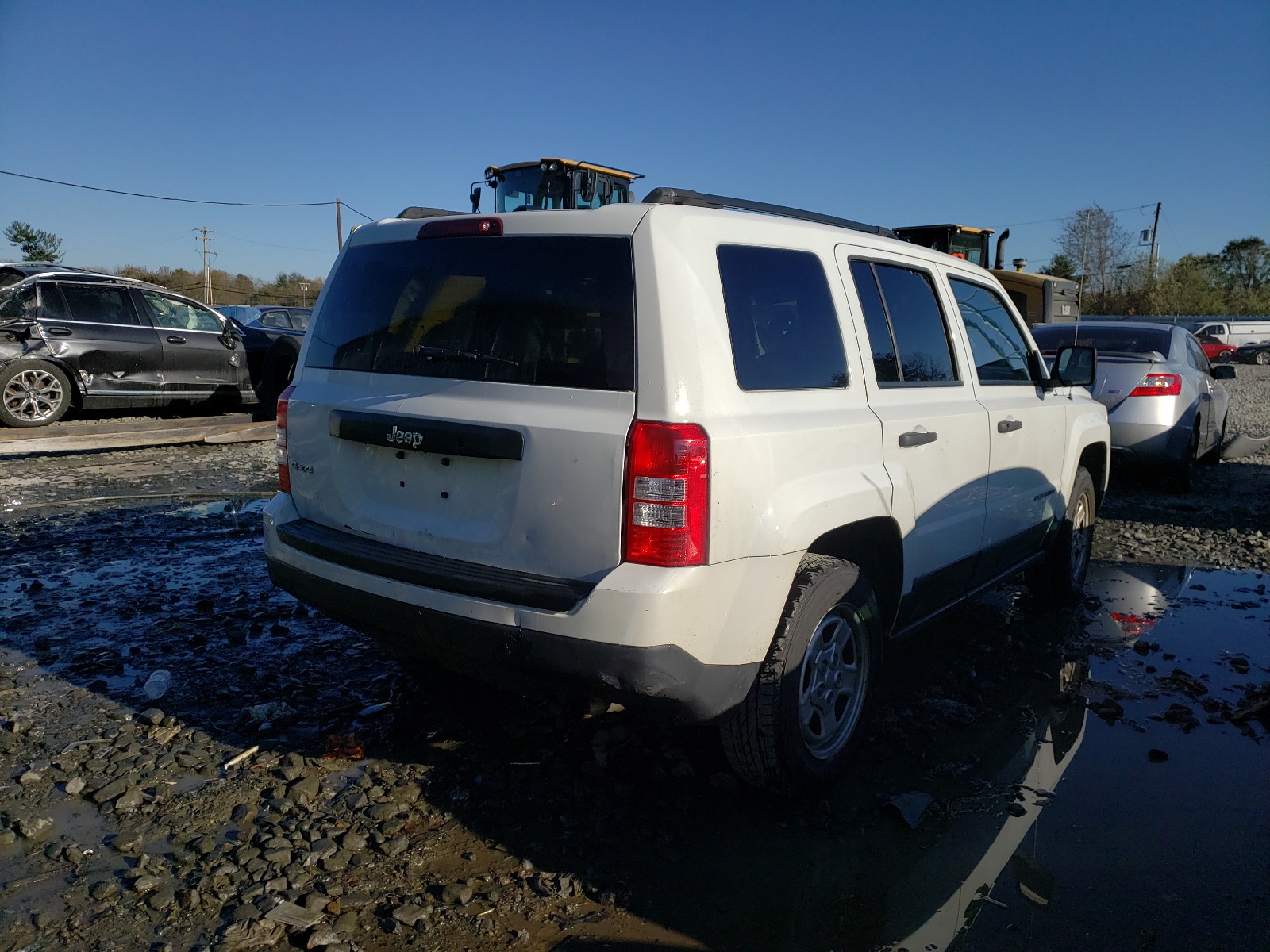 Photo 4 from auction – 2016 JEEP PATRIOT SP with VIN 1C4NJRBB5GD557205