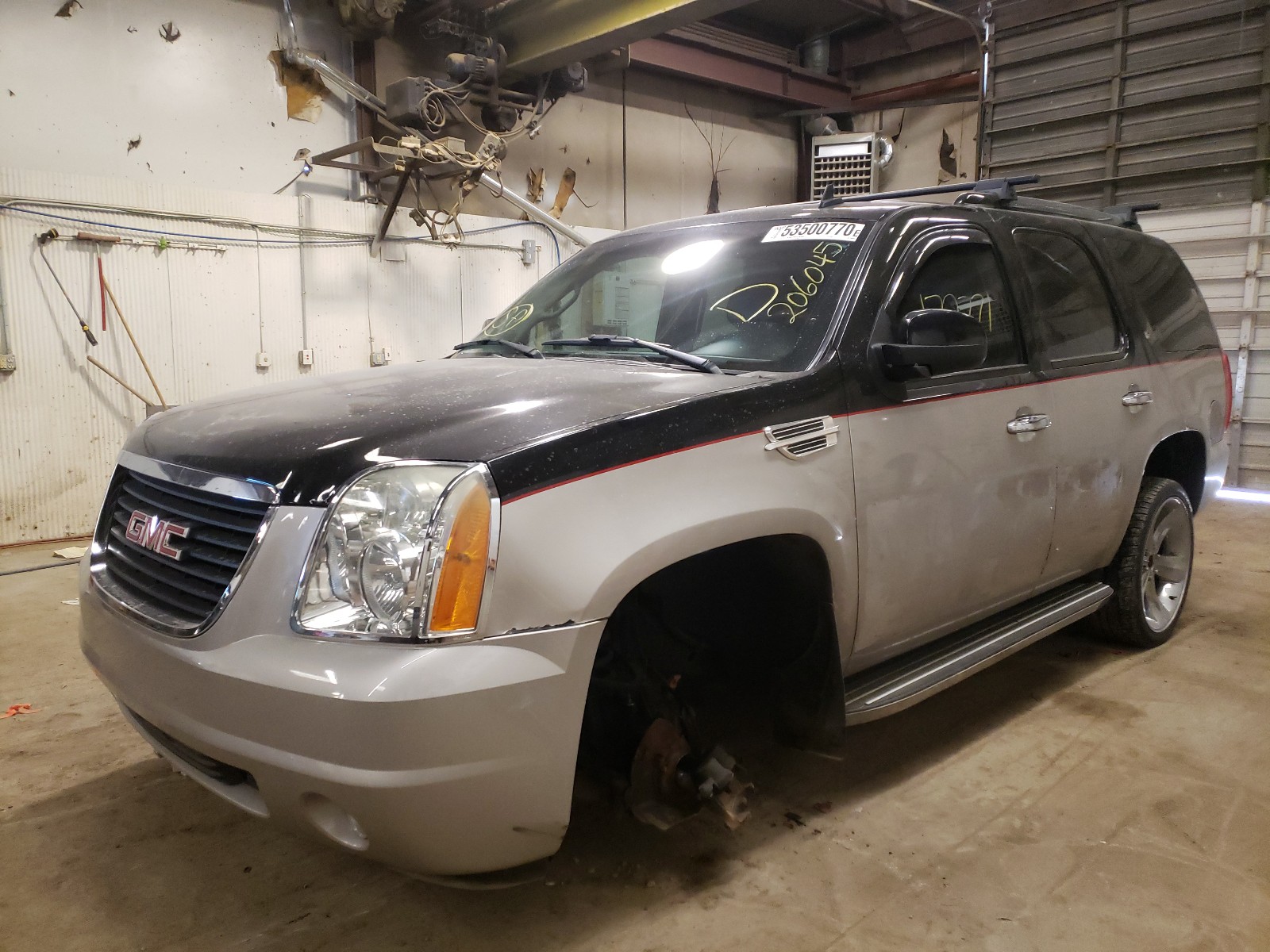 Photo 2 from auction – 2007 GMC YUKON with VIN 1GKFK13097R206045