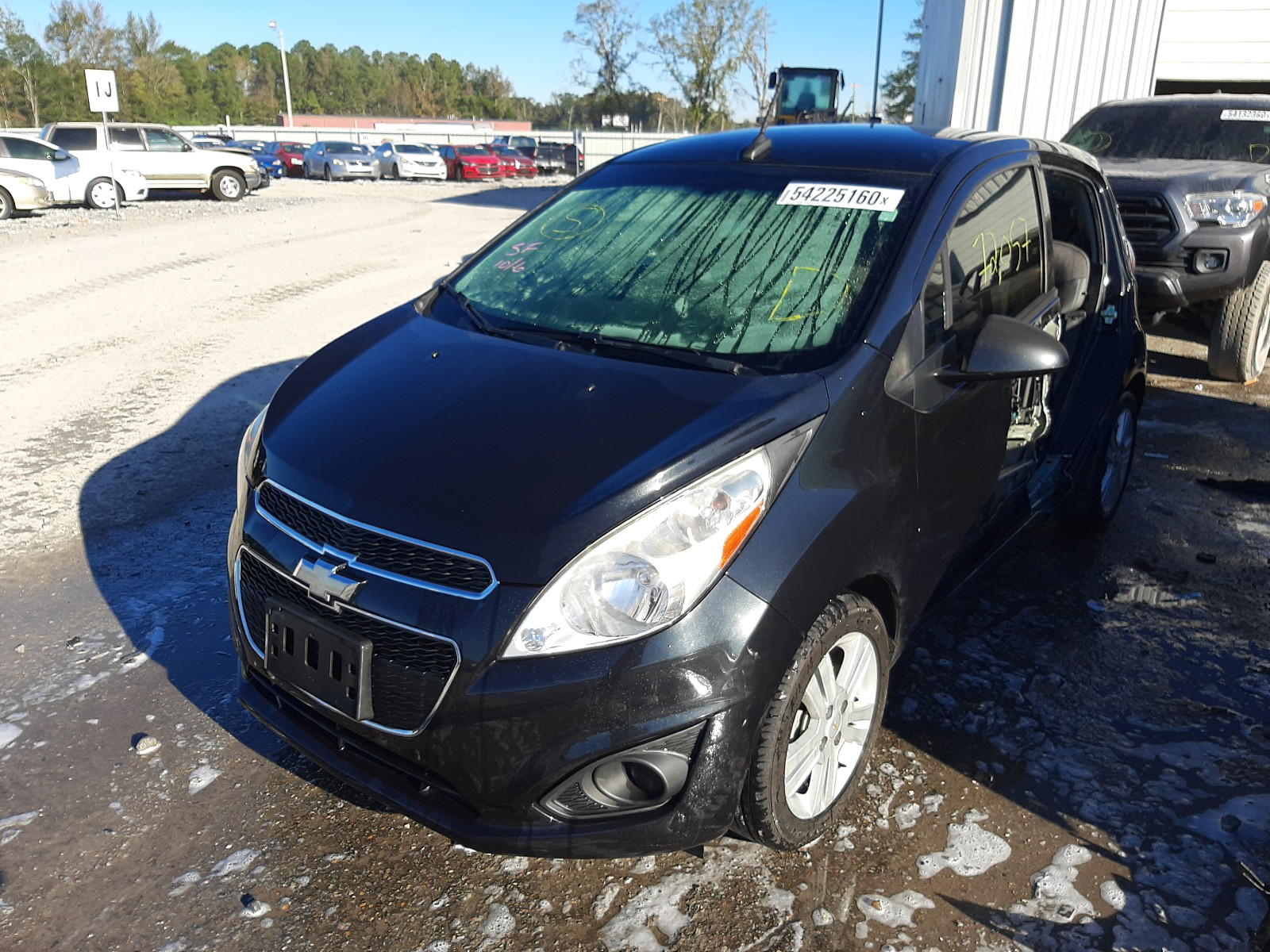 Photo 2 from auction – 2014 CHEVROLET SPARK LS with VIN KL8CB6S9XEC585187