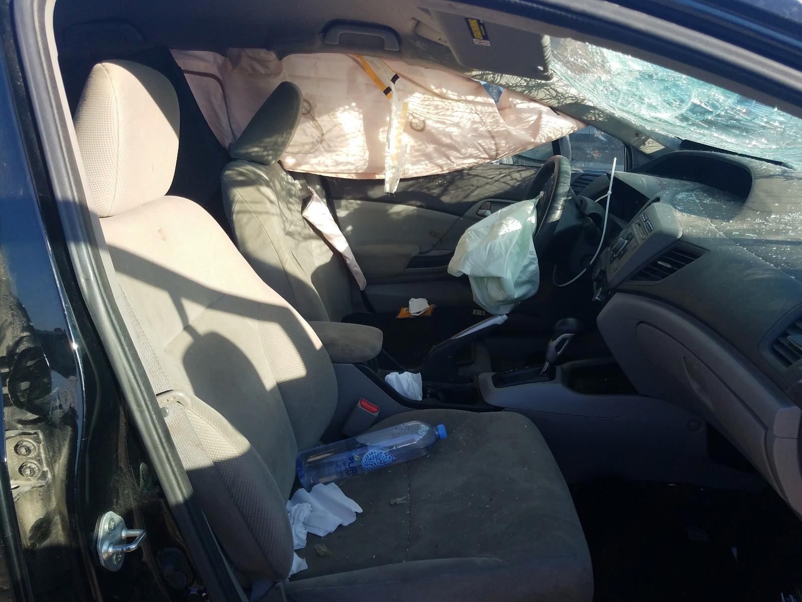 Photo 5 from auction – 2012 HONDA CIVIC LX with VIN 19XFB2F51CE345911
