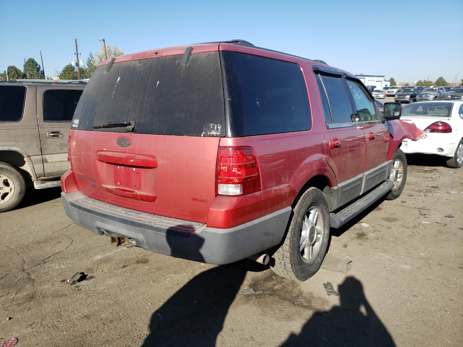 صورة رقم 4 من المزاد - 2003 FORD EXPEDITION مع VIN 1FMFU16L53LA77435