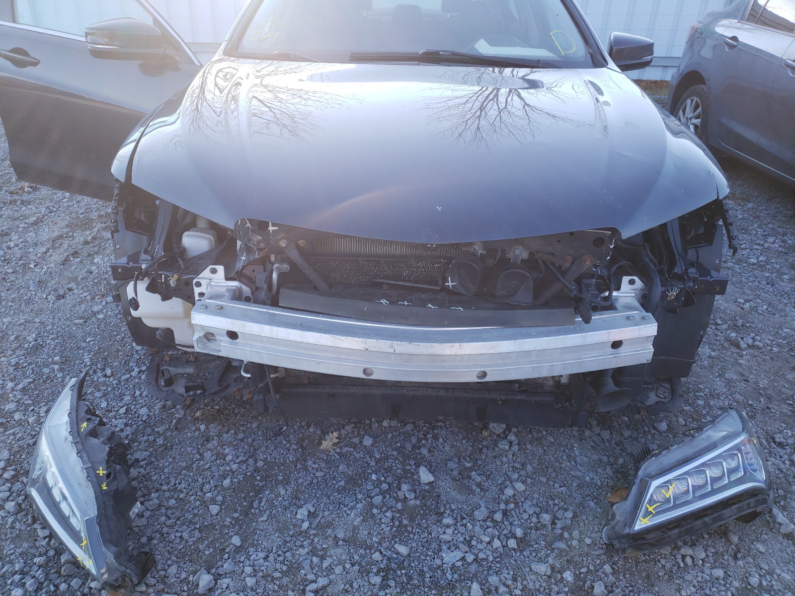 Photo 9 from auction – 2015 ACURA TLX TECH with VIN 19UUB3F56FA800094