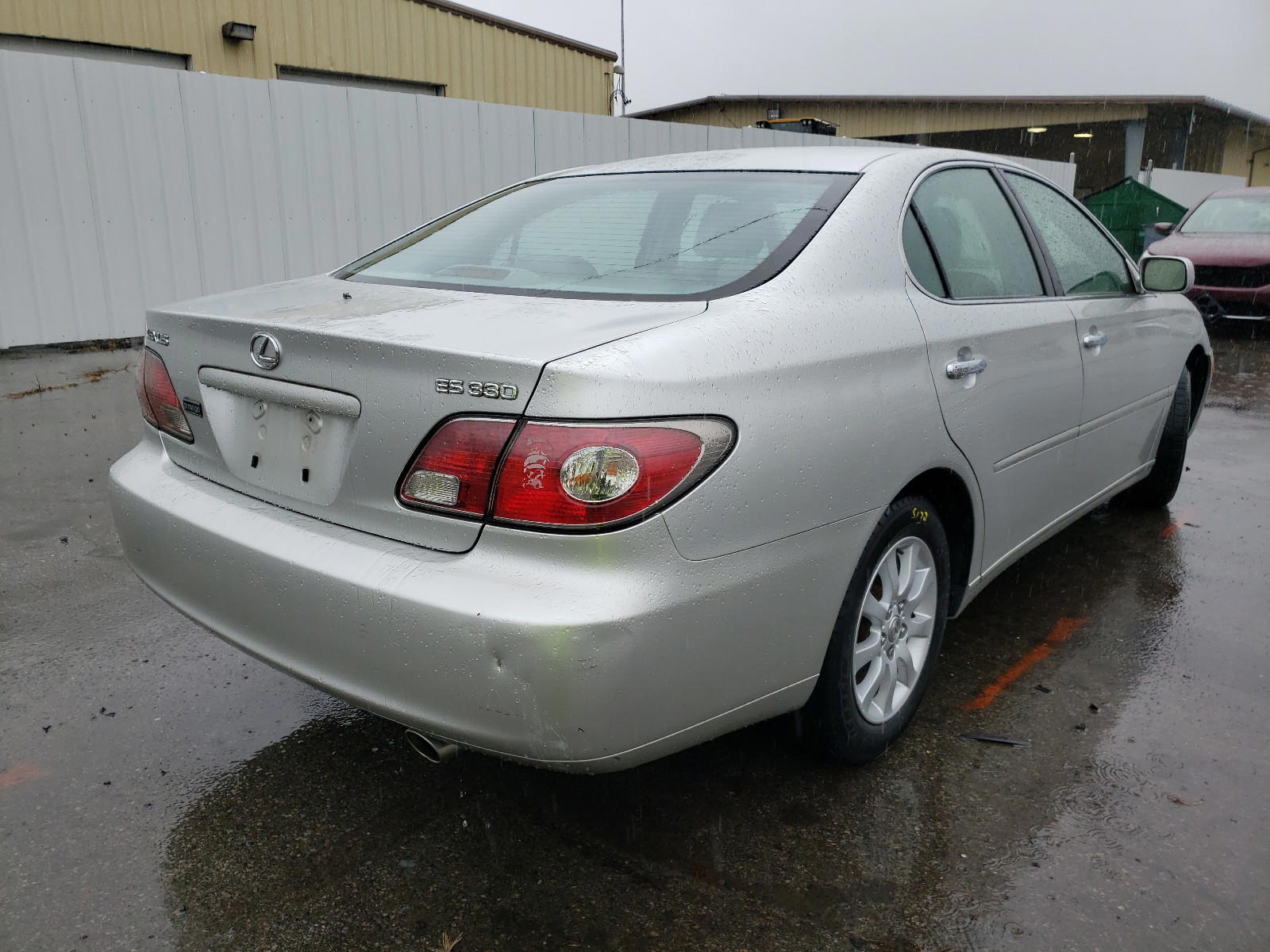 Photo 4 from auction – 2004 LEXUS ES 330 with VIN JTHBA30G240002714