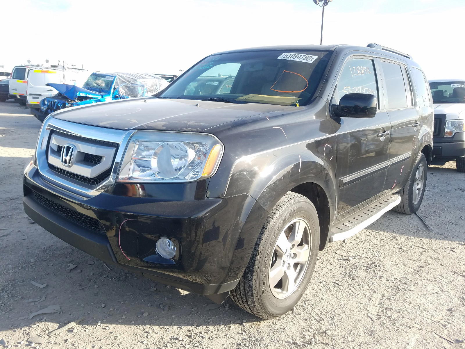 Photo 2 from auction – 2011 HONDA PILOT EXL with VIN 5FNYF4H5XBB052264