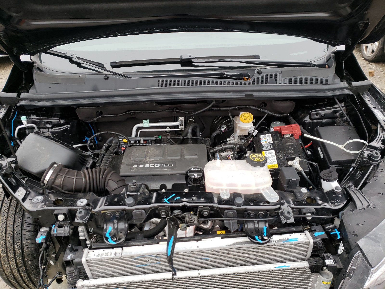 Photo 7 from auction – 2019 CHEVROLET TRAX 1LT with VIN 3GNCJPSB6KL310748