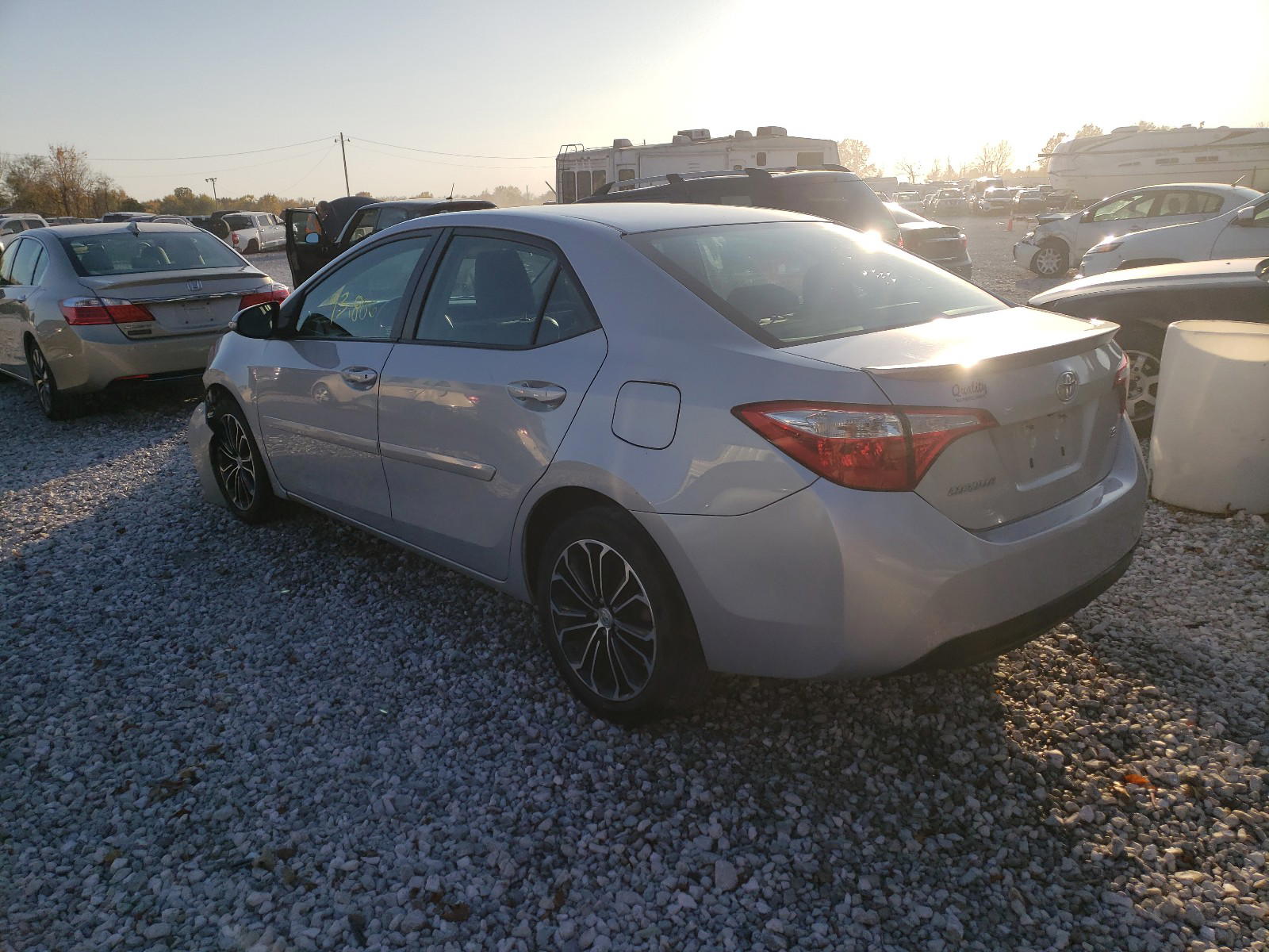 Photo 3 from auction – 2014 TOYOTA COROLLA L with VIN 2T1BURHE1EC001687