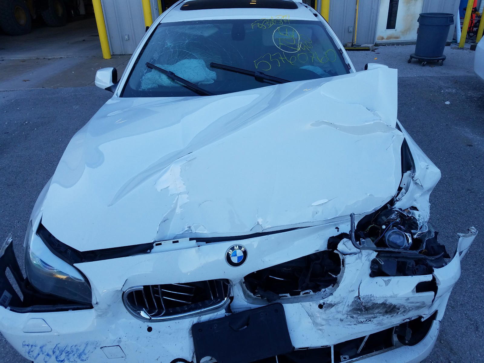 Photo 7 from auction – 2011 BMW 535 XI with VIN WBAFU7C5XBC875566