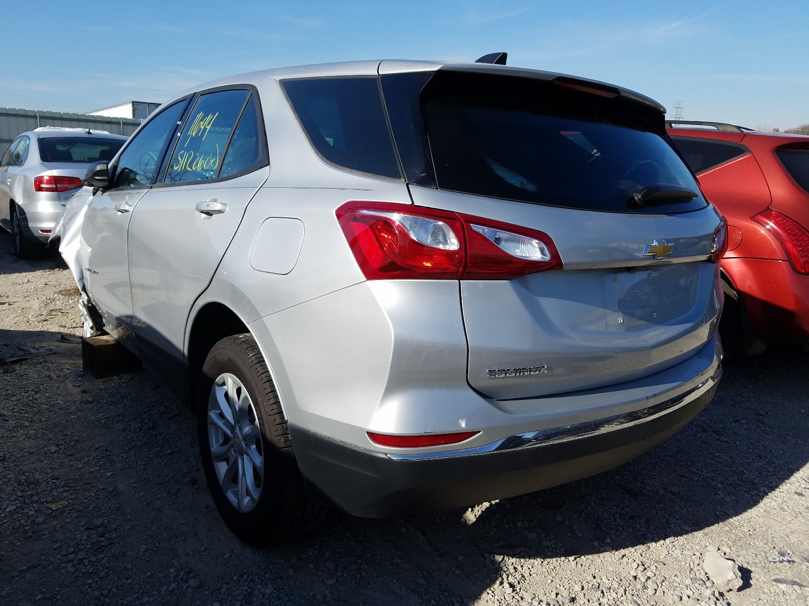 Photo 3 from auction – 2018 CHEVROLET EQUINOX LS with VIN 2GNAXHEV8J6331685