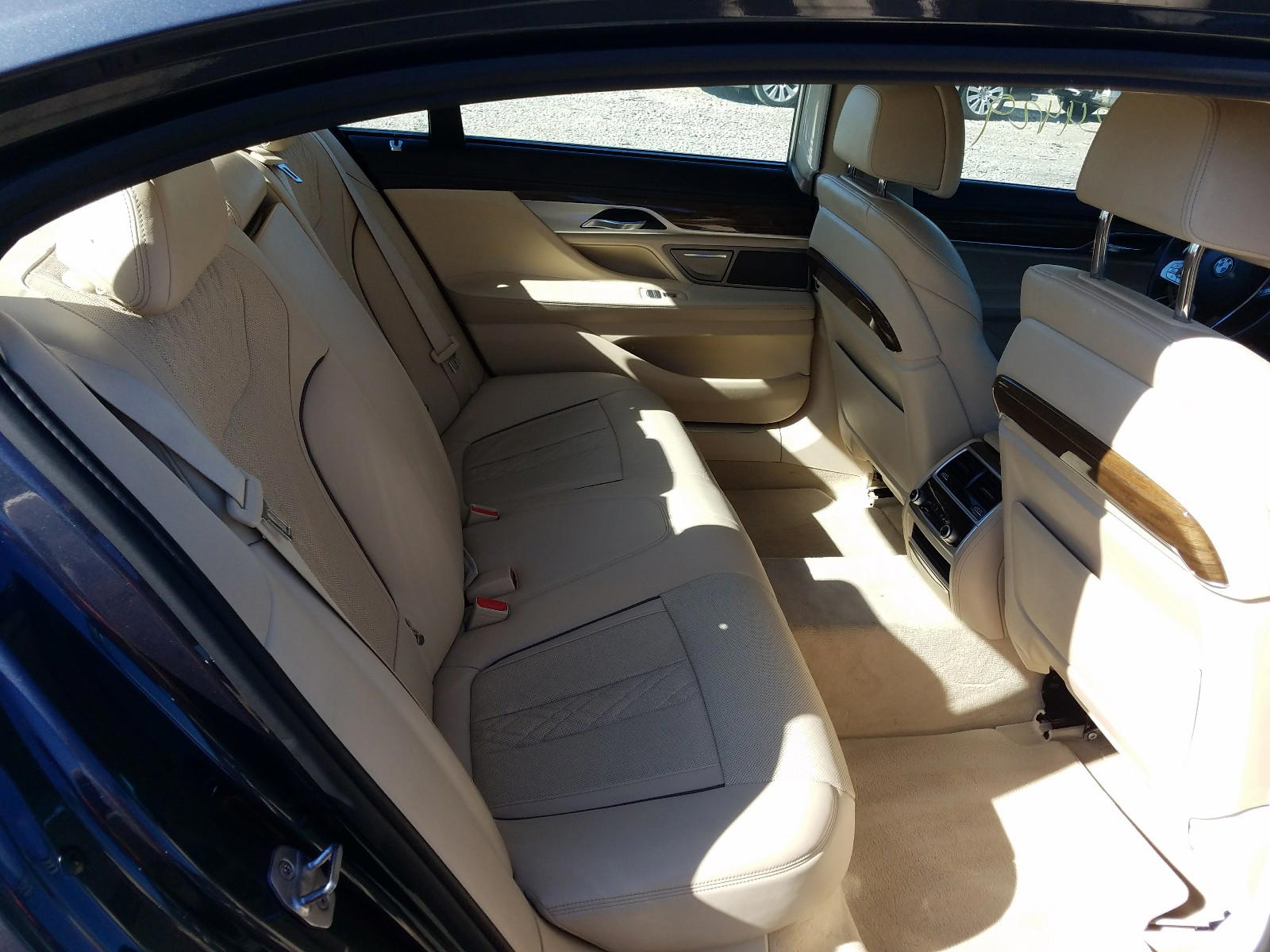 Photo 6 from auction – 2016 BMW 740 I with VIN WBA7E2C57GG547803