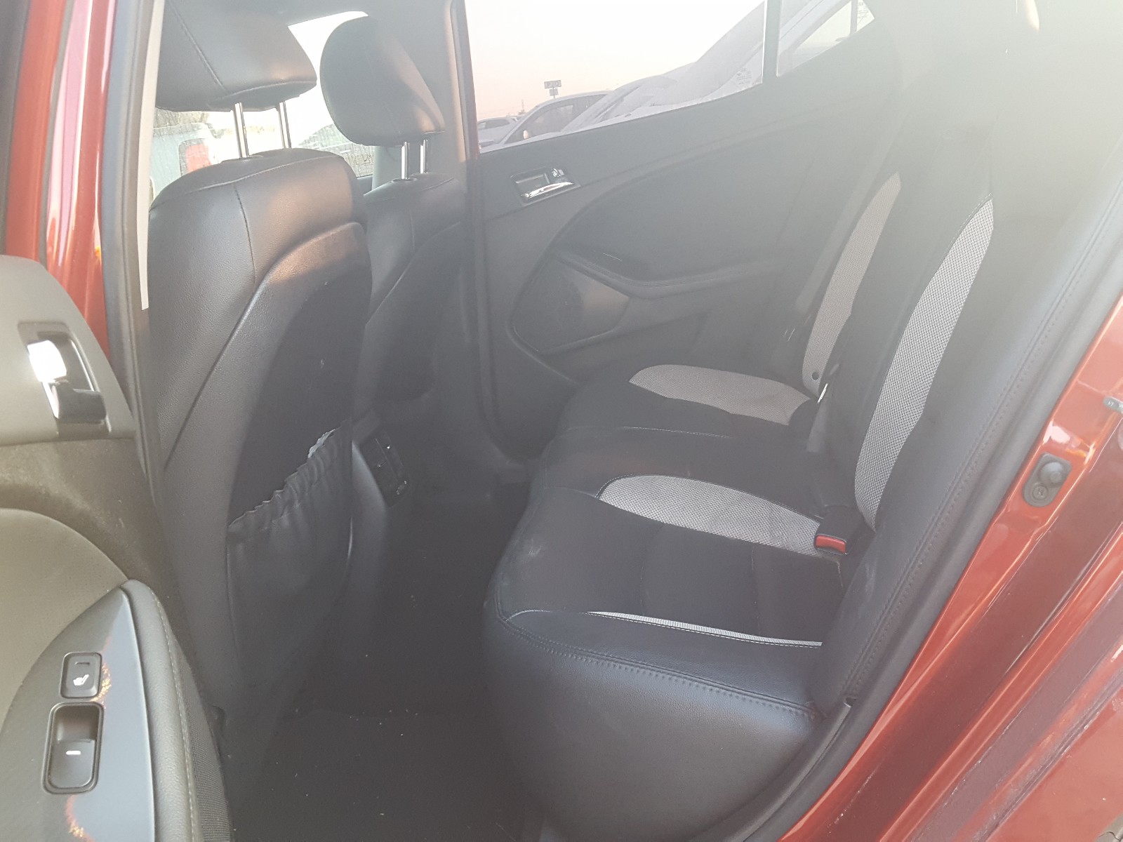Zdjęcie 6 z aukcji – 2013 KIA OPTIMA SX z VIN 5XXGR4A65DG244682