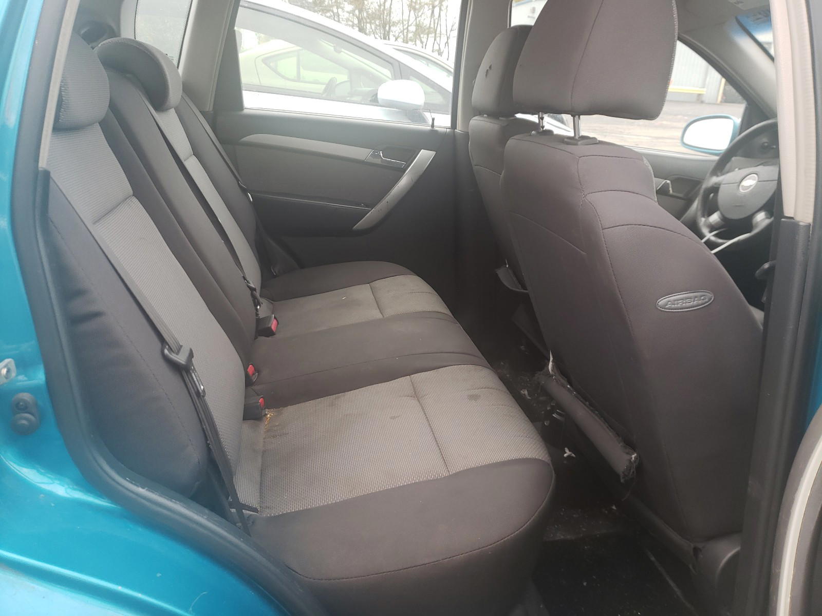 Photo 6 from auction – 2009 CHEVROLET AVEO LS with VIN KL1TD66E09B338465