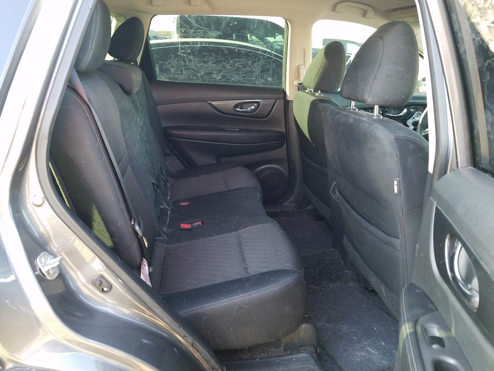 Photo 6 from auction – 2017 NISSAN ROGUE SV with VIN 5N1AT2MV9HC818054
