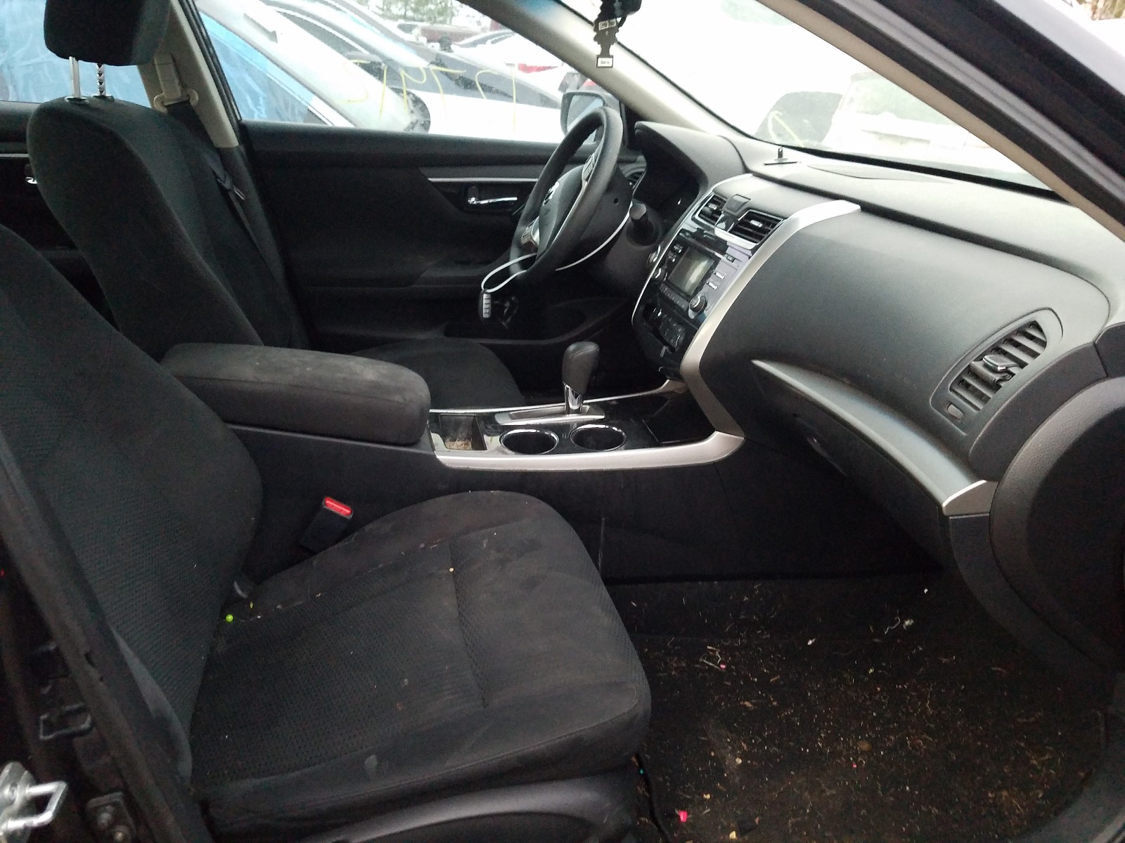Photo 15 from auction – 2014 NISSAN ALTIMA 2.5 with VIN 1N4AL3AP2EC401666