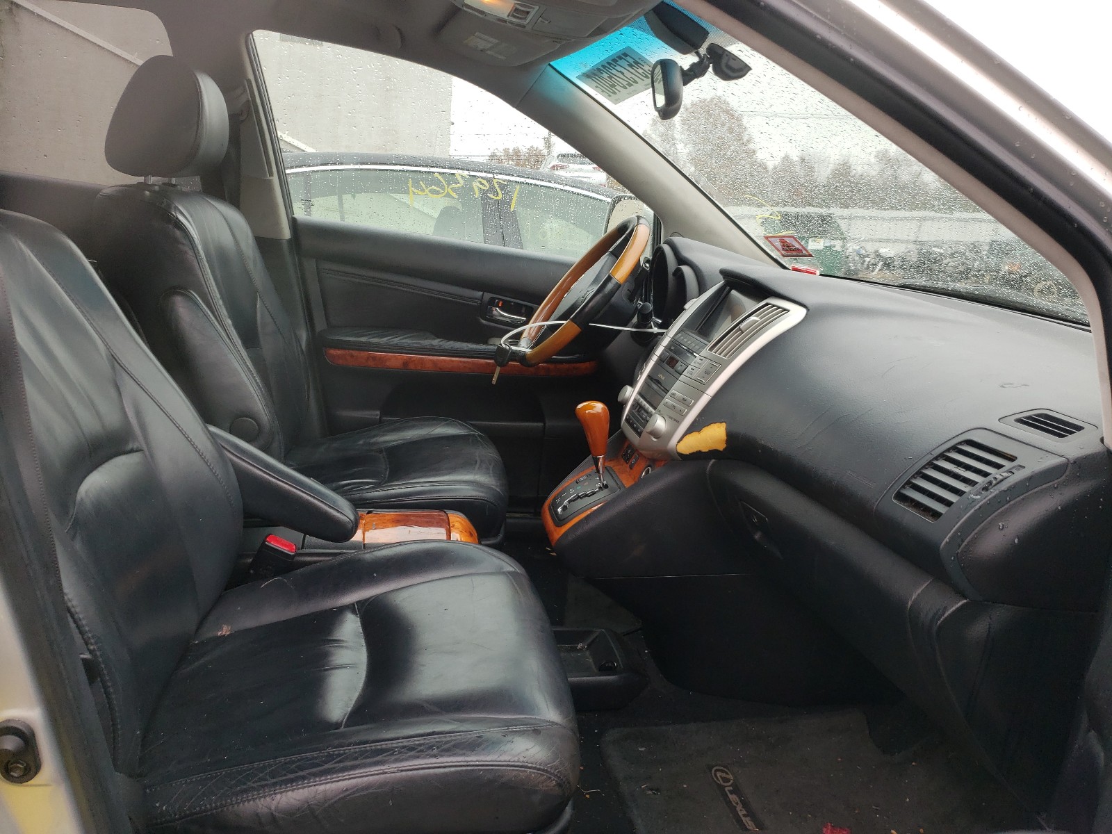Zdjęcie 5 z aukcji – 2006 LEXUS RX 330 z VIN 2T2HA31UX6C090707