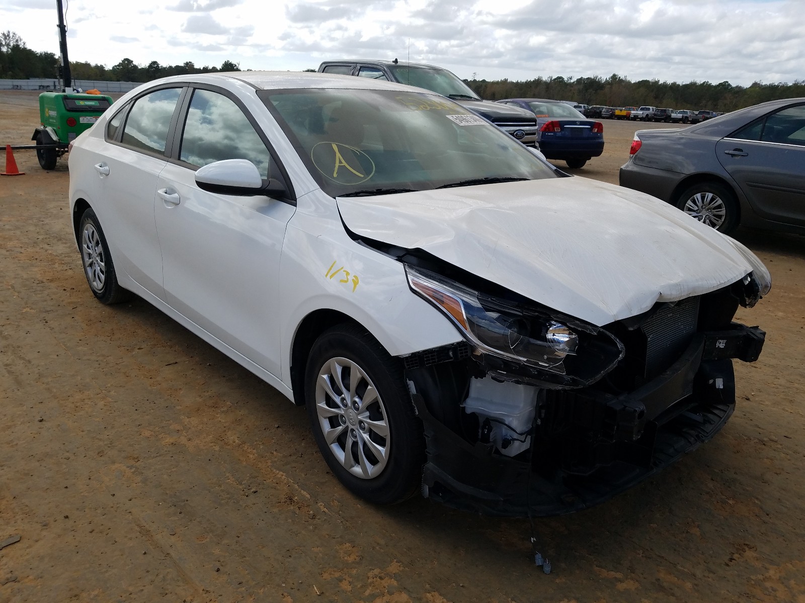 Photo 1 from auction – 2019 KIA FORTE FE with VIN 3KPF24ADXKE014933