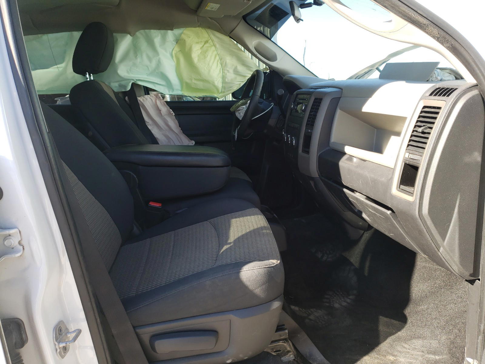 Photo 5 from auction – 2012 DODGE RAM 1500 S with VIN 1C6RD7KT6CS284195