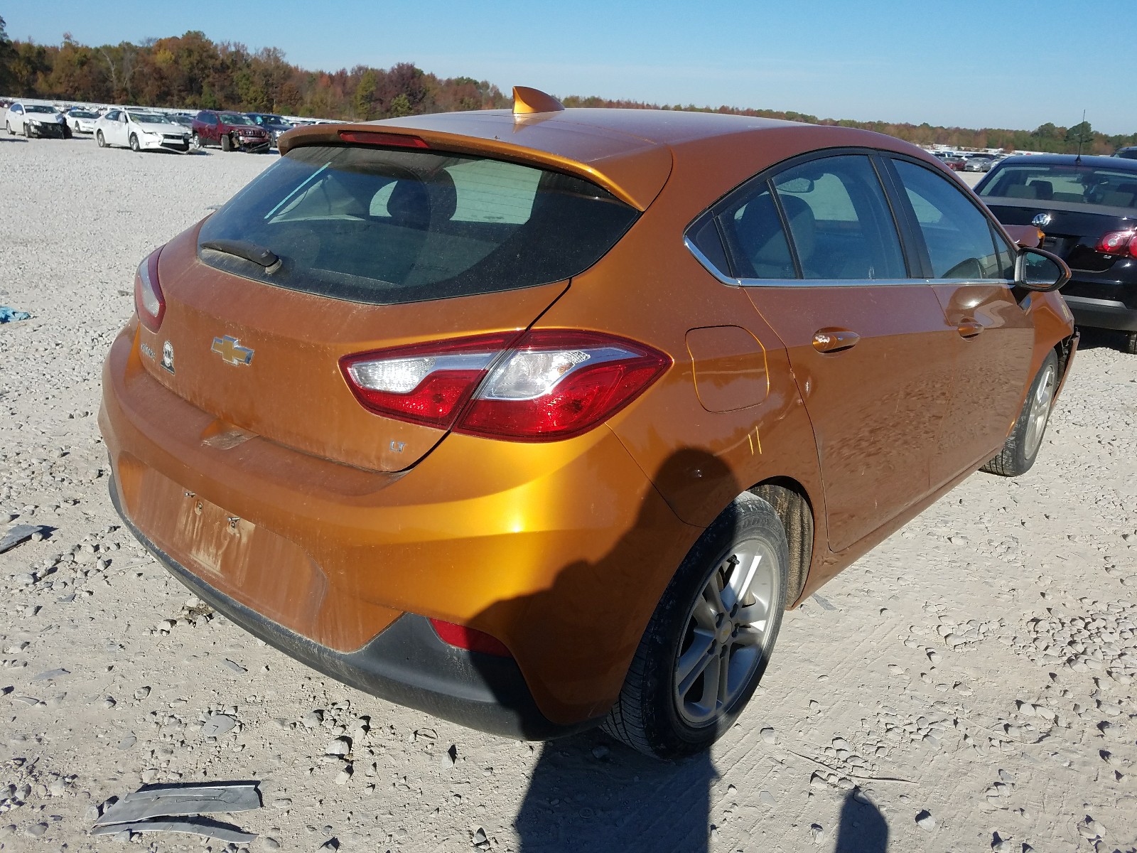 Photo 4 from auction – 2017 CHEVROLET CRUZE with VIN 3G1BE6SMXHS581338