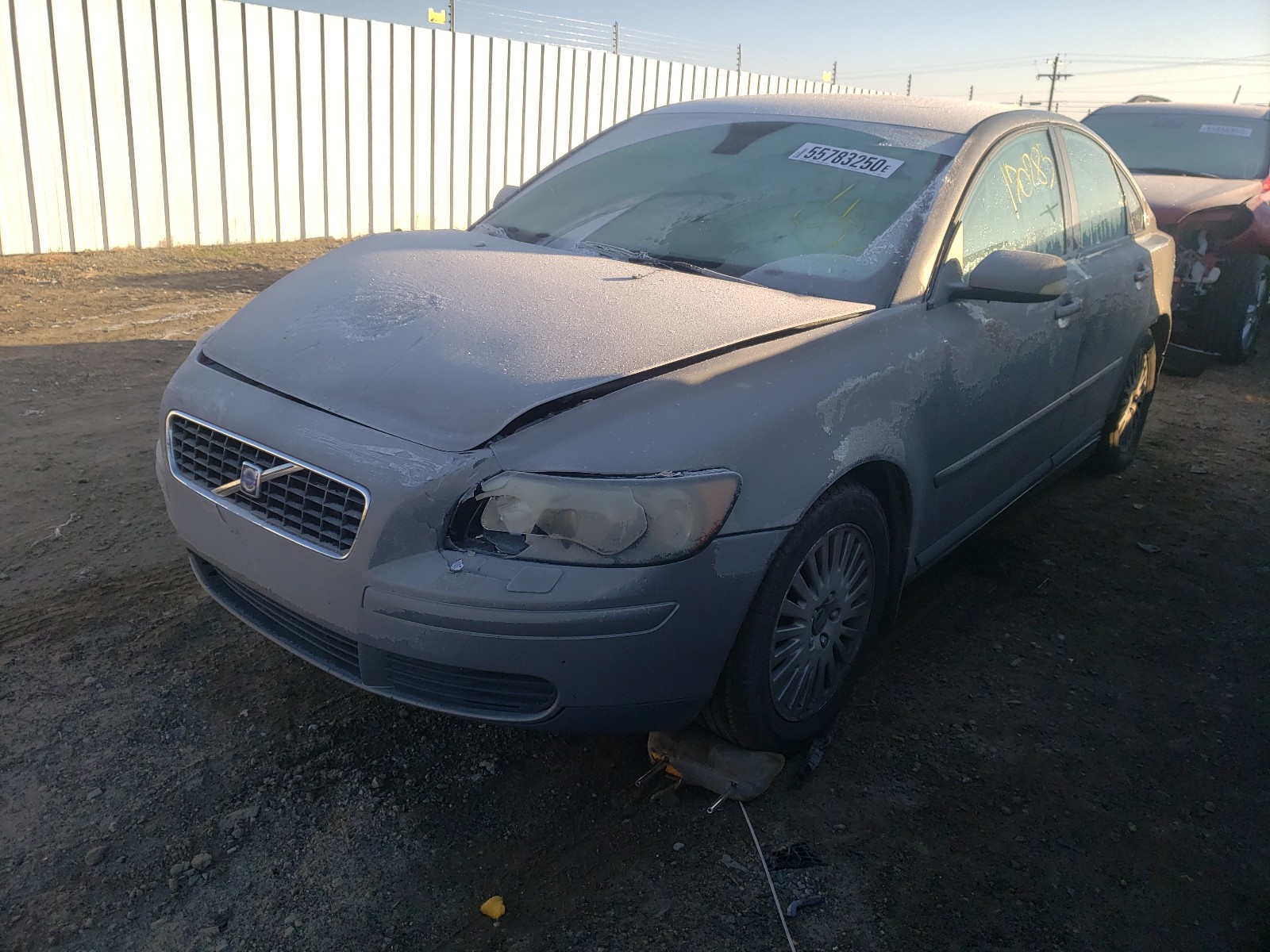 Photo 2 from auction – 2004 VOLVO S40 2.4I with VIN YV1MS382342019066