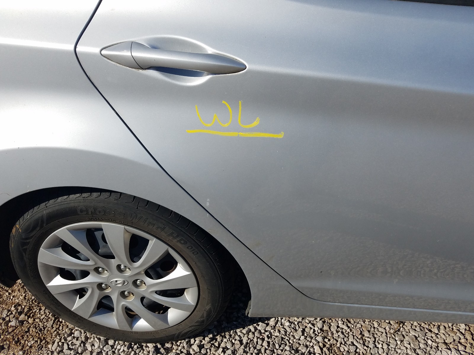 Photo 9 from auction – 2012 HYUNDAI ELANTRA GL with VIN 5NPDH4AE2CH091775