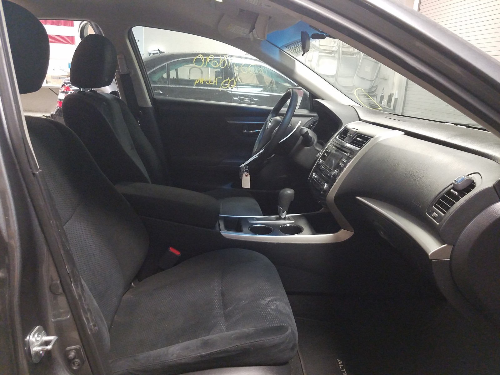 Photo 5 from auction – 2015 NISSAN ALTIMA 2.5 with VIN 1N4AL3AP2FC122946