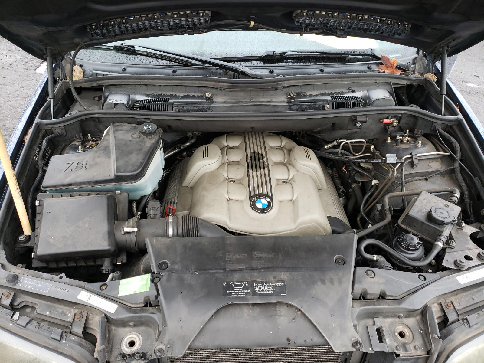 Photo 7 from auction – 2005 BMW X5 4.8IS with VIN 5UXFA93505LE82415