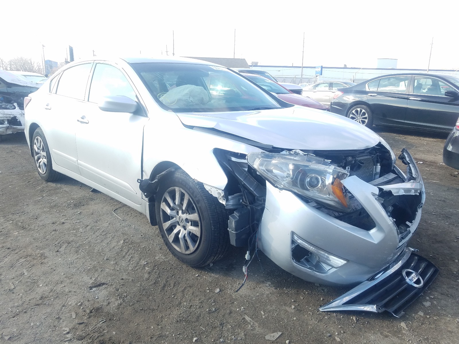 NISSAN ALTIMA 2.5 2014 with VIN 1N4AL3AP3EN256139 - Photo from auction