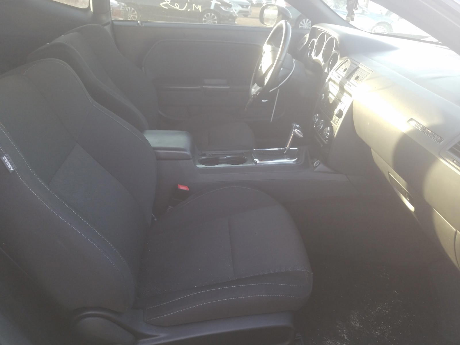 Photo 5 from auction – 2012 DODGE CHALLENGER with VIN 2C3CDYAG5CH141615